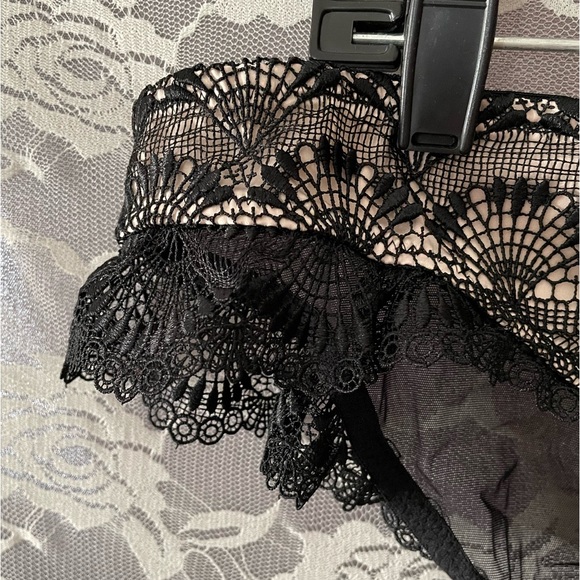 Playful Promises Ysabel Curve Lace Brief - Picture 6 of 11